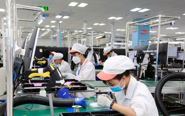 Lợi thế của Việt Nam trong ngành bán dẫn tỷ USD