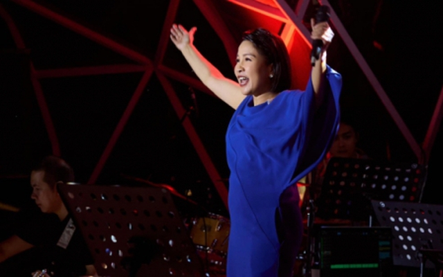 Mỹ Linh bất ngờ kể lại chuyện xưa bị quạt trần rơi vào đầu gây ảnh hưởng trí nhớ, đi hát quên lời bị nhạc sĩ nổi giận!