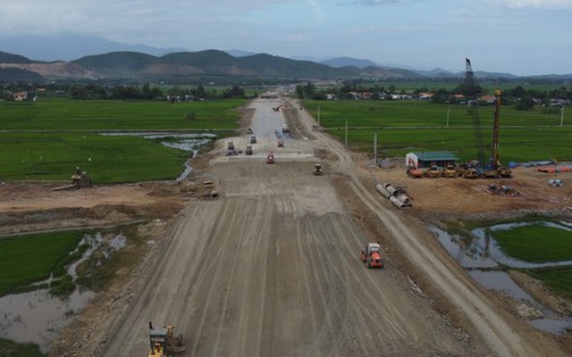 Cao tốc Vân Phong - Nha Trang đang gặp vướng mắc gì?