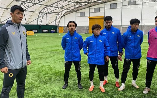 Malaysia đưa 12 cầu thủ đến CLB Ngoại hạng Anh tập huấn