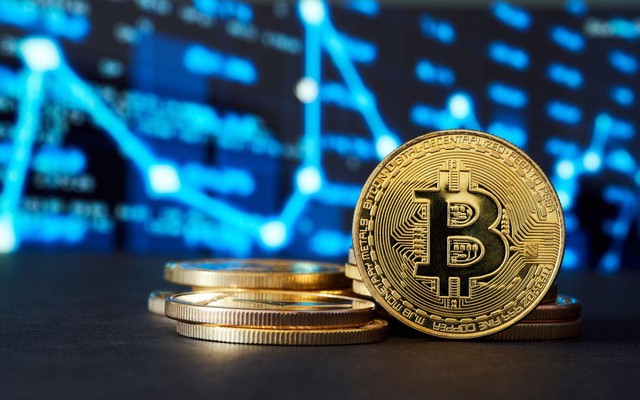 Bitcoin có lúc vượt 62.500 USD, đang tiến dần tới đỉnh lịch sử?