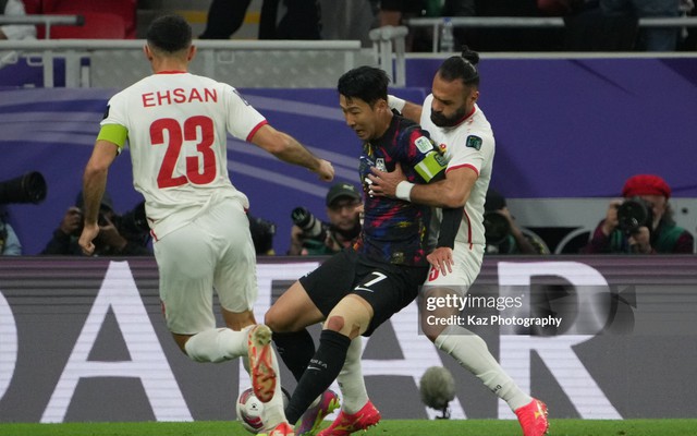 Tạo địa chấn ở Asian Cup, HLV Jordan tự tin: "Chúng tôi mang tư duy nhà vô địch!"