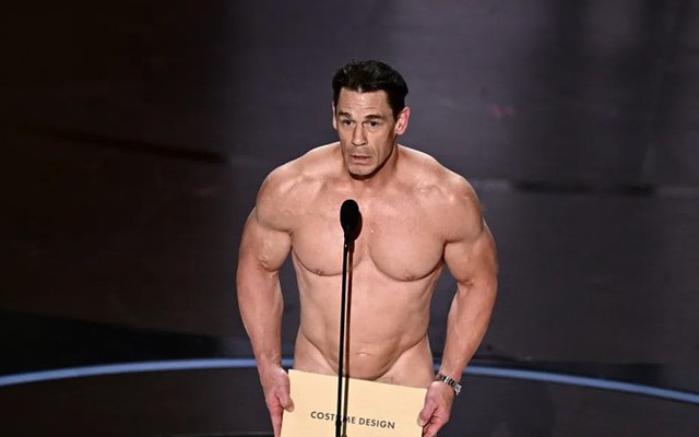 Điều tiếc nuối ở Oscar 2024 ngoài màn khỏa thân gây sốc của John Cena