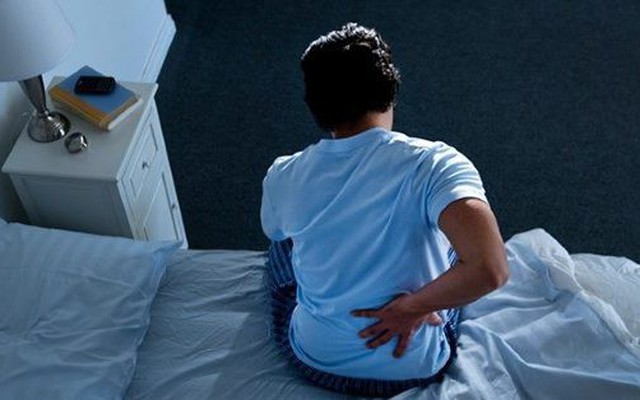 Đêm nào đi ngủ cũng xuất hiện 4 dấu hiệu này chứng tỏ thận yếu, dù nam hay nữ cũng nên tránh 3 thực phẩm