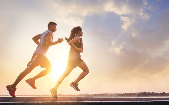 Tập thể dục sáng sớm hay chiều tối tốt hơn? Nghiên cứu ĐH Mỹ khiến nhiều người thay đổi thói quen tập luyện lâu nay