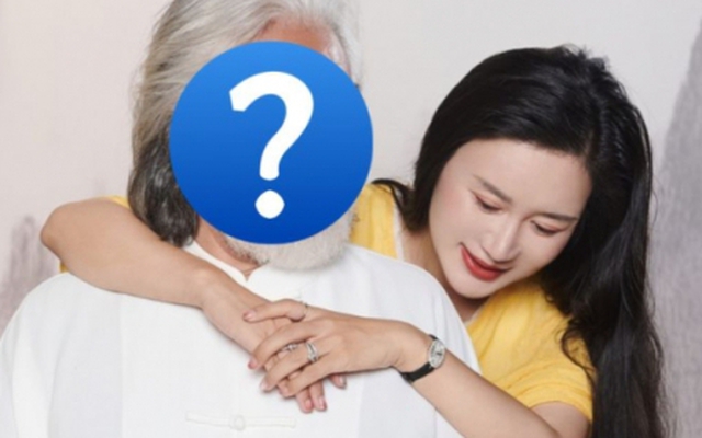 No.1 Hot search Weibo: Đạo diễn kỳ cựu Hoa ngữ chuẩn bị lên chức cha ở tuổi 72 cùng vợ trẻ kém 31 tuổi