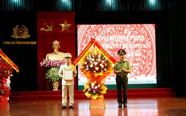 Đại tá Nguyễn Hữu Mạnh được bổ nhiệm làm Giám đốc Công an tỉnh Nam Định