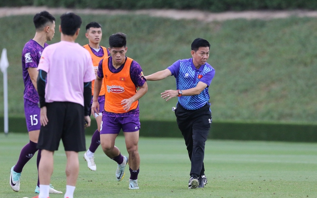 Nóng: AFC công bố danh sách đăng ký của U23 Việt Nam, HLV Hoàng Anh Tuấn gạch tên 5 cầu thủ?