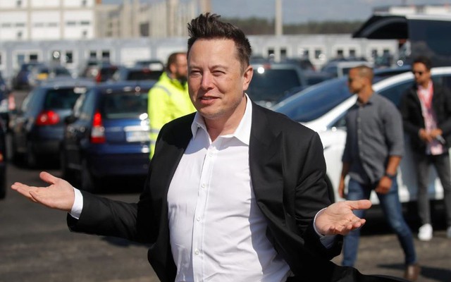 Từ chuyện Elon Musk thẳng tay sa thải nữ trợ lý gắn bó 12 năm vì đòi tăng lương: Bài học thấm thía từ vị tỷ phú U60!