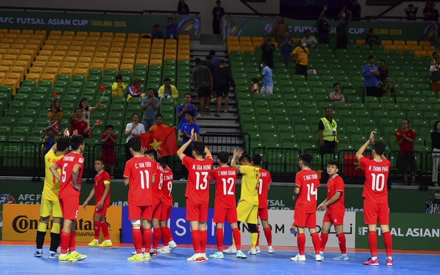 Futsal Việt Nam: Buồn và tiếc nuối, nhưng hành trình vẫn phải tiếp tục