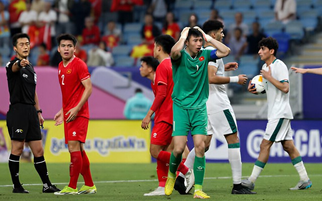 Bóng đá Việt nhận cái kết đầy xấu xí, ai chịu trách nhiệm phá nát giấc mơ vẽ nên cùng thầy Park?