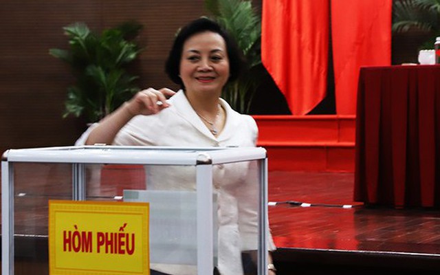 Bộ Nội vụ thống nhất cao giới thiệu nhân sự quy hoạch Ủy viên Trung ương Đảng khóa XIV