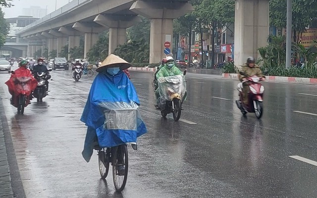 Tin không khí lạnh mới nhất: Ngày mai, miền Bắc có mưa rất to