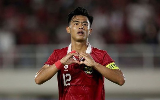 Chuyên gia ném biên của Indonesia nhận thẻ đỏ ngay trong trận ra mắt Suwon FC