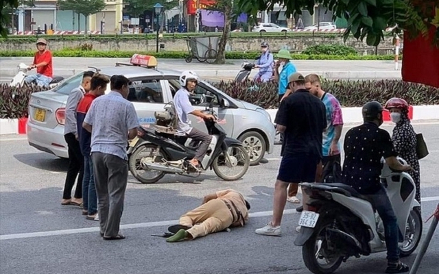 Hành vi chống đối, cản trở và gây nguy hiểm cho Cảnh sát giao thông sẽ bị xử lý như thế nào?