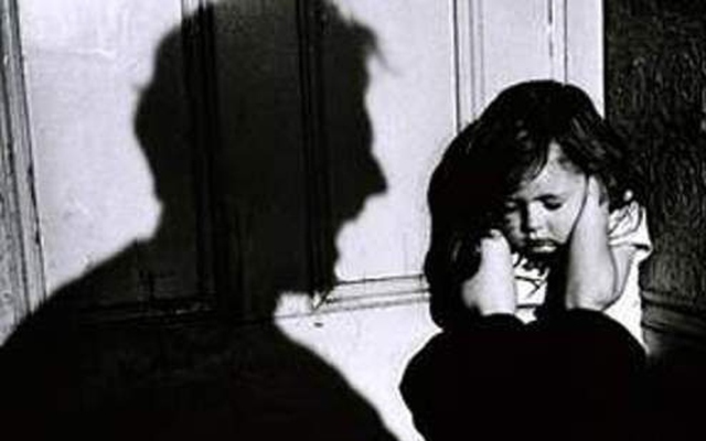 Tạm giữ hình sự người cha nghi bạo hành con gái 9 tháng tuổi đến tử vong