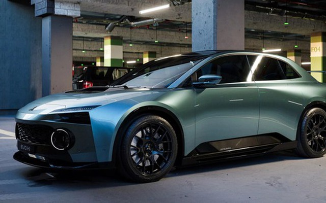 Mẫu Mitsubishi ‘hot’ một thời này lộ bộ ảnh thực tế long lanh, fan xem sẽ thích nhưng có thể hụt hẫng khi biết sự thật