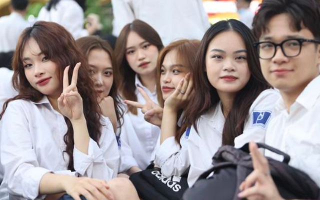 Một ngành học "sinh sau đẻ muộn" nhưng tích hợp tất cả: Cơ hội việc làm rộng mở, lương lên đến 40 triệu/tháng