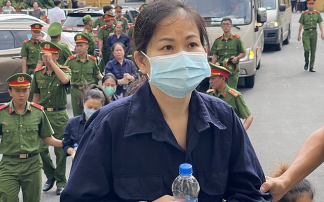 Buôn lậu 6,1 tấn vàng vào Việt Nam, các “bà trùm” hưởng lợi bao nhiêu?