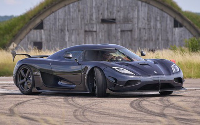 Siêu xe '3 trong 1' Koenigsegg Chimera độc nhất thế giới