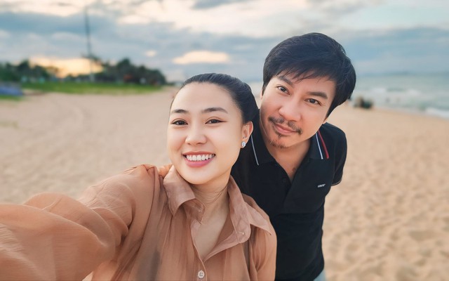 Vợ kém 29 tuổi của nghệ sĩ Lê Huỳnh nhắn nhủ tới chồng sau 8 năm chung sống