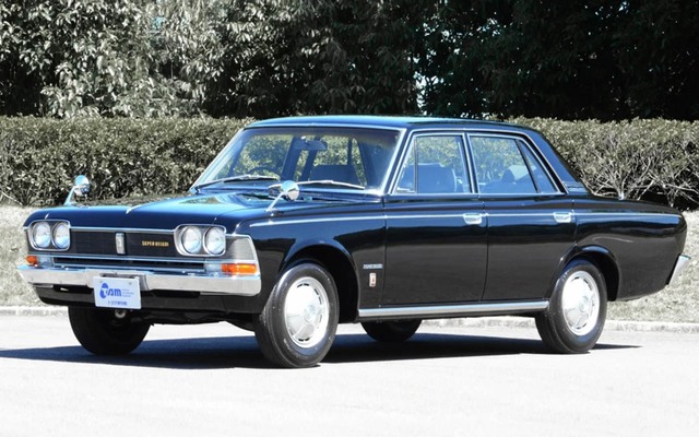 Toyota Crown - biểu tượng lịch sử