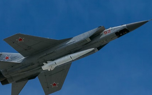 Tên lửa tối tân Nga có thể khiến F-16 trở thành mục tiêu dễ dàng như Su-27