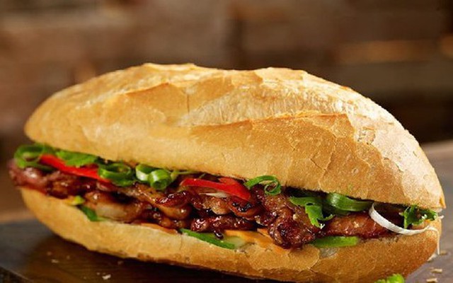 20 công nhân nhập viện sau khi ăn bánh mỳ