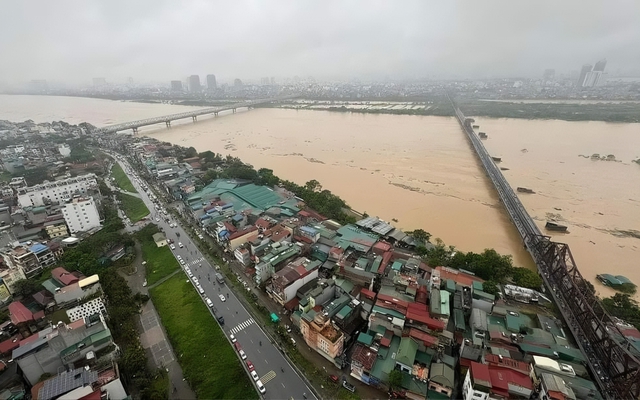 Hà Nội hạn chế các phương tiện qua cầu Chương Dương từ sáng nay