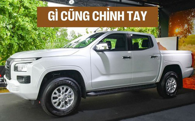 Chi tiết Mitsubishi Triton bản base giá 655 triệu: Tiết kiệm 269 triệu so với bản cao nhất, đổi lại 'cái gì cũng chỉnh cơ'