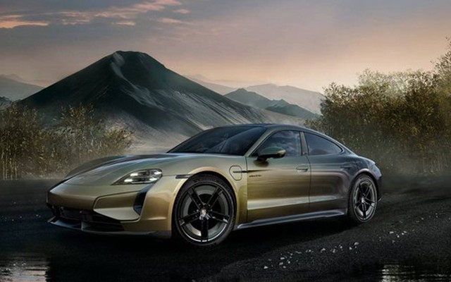 Độc bản Porsche Taycan Celestial Jade ra mắt Đông Nam Á