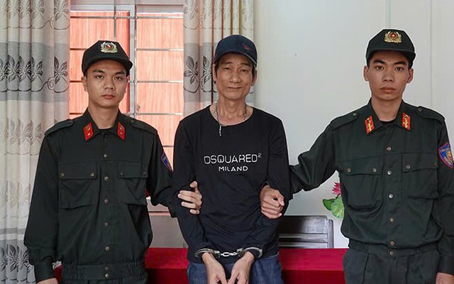 Tạm giam đối tượng trộm cắp gỗ giáng hương ở Bình Thuận