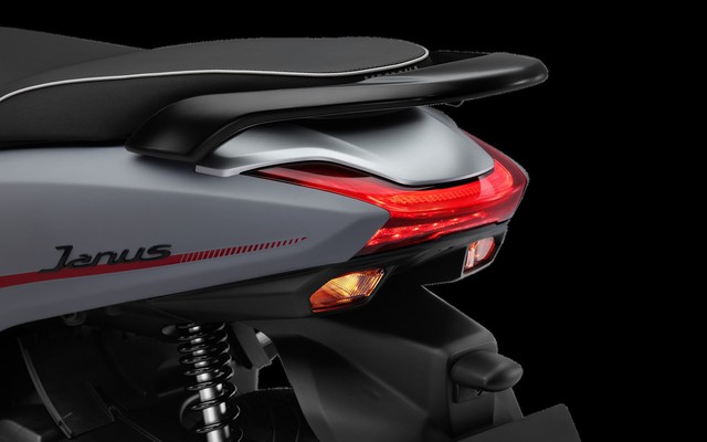 Đối thủ Honda Vision ra mắt bản mới tại VN: Thiết kế táo bạo, ăn 1,87L/100km, giá chưa đến 30 triệu đồng