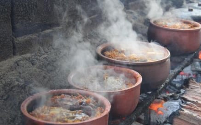 Hàng triệu đồng một niêu cá kho, khách vẫn ùn ùn chốt đơn