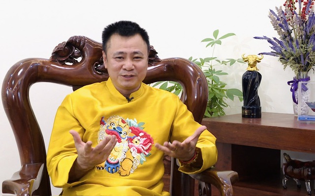 Thăm nhà NSND Tự Long – Giám đốc Nhà hát Chèo Quân đội và chuyện trò về văn hóa dân tộc