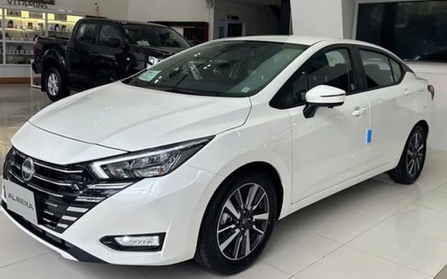 Nissan Almera 2024 mới bán hơn 1 tháng đã giảm giá tại đại lý: Bản tiêu chuẩn còn 479 triệu, tăng sức cạnh tranh Vios