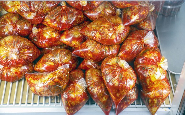 Phát hiện thi thể người phụ nữ trong tủ lạnh đựng kim chi