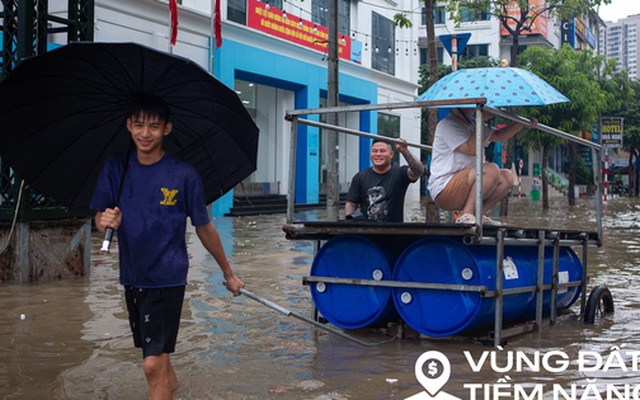 Thay bạn xem nhà ngày mưa bão: An Khánh hoá làng chài, Vinhomes Smart City vẫn thông thoáng