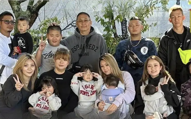 Người đàn ông chi 18 tỷ đồng mua đất xây biệt thự 110m2, mời cả con rể về chung sống 4 thế hệ: “Tôi không muốn các con gái vất vả”