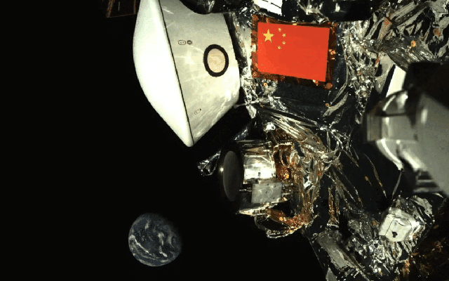 Tàu thăm dò Trung Quốc selfie cùng Trái đất từ 43 triệu km, chuyên gia nói: Bước ngoặt khẳng định vị thế