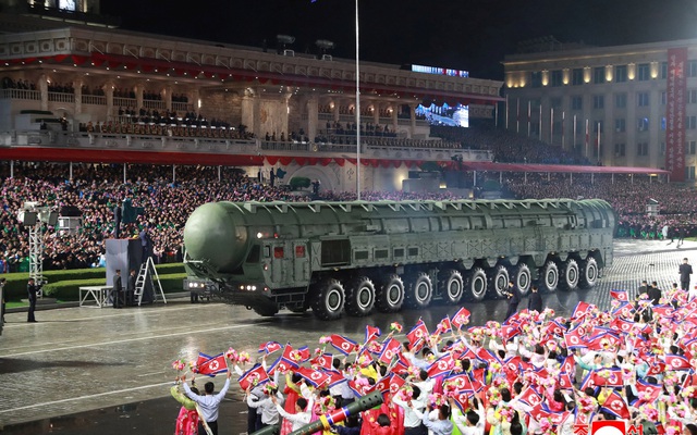 Những khí tài đặc biệt tại Lễ duyệt binh kỷ niệm 80 năm Đảng Lao động Triều Tiên