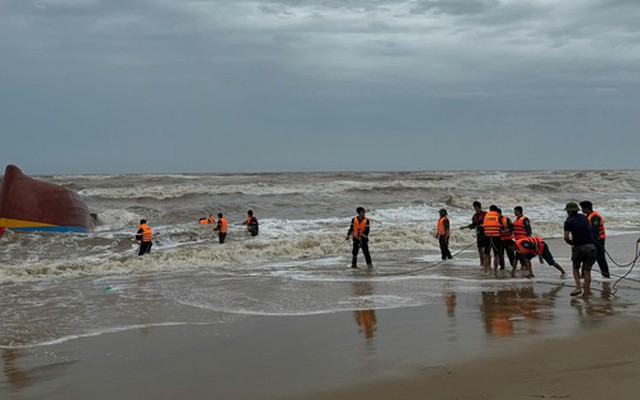 “Dấu hiệu tội phạm” trong vụ chìm 2 tàu cá khiến 9 người chết, mất tích ở sông Gianh