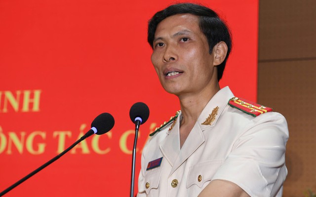 Cục trưởng Cục Cảnh sát điều tra tội phạm công khai số điện thoại tất cả người dân nên biết