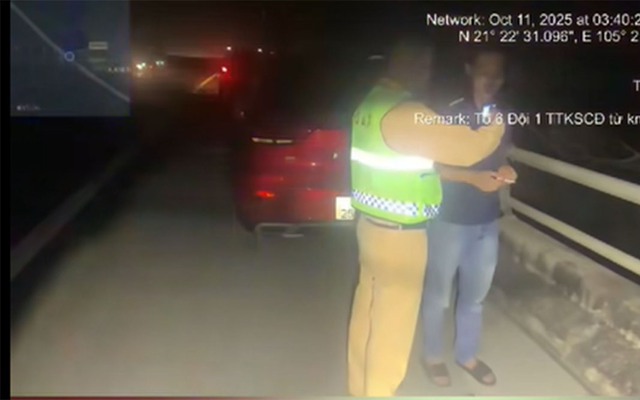 Tài xế say rượu, ngủ trên cao tốc bị phạt 48 triệu đồng, tước GPLX 23 tháng