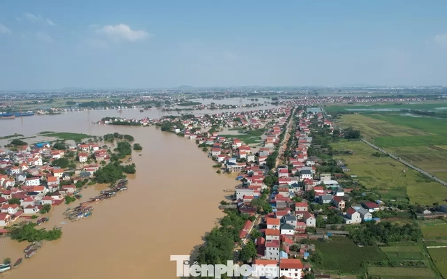 Hà Nội đề xuất xây cống qua đường sắt gặp sự cố, di dời 800 hộ dân vào trong đê