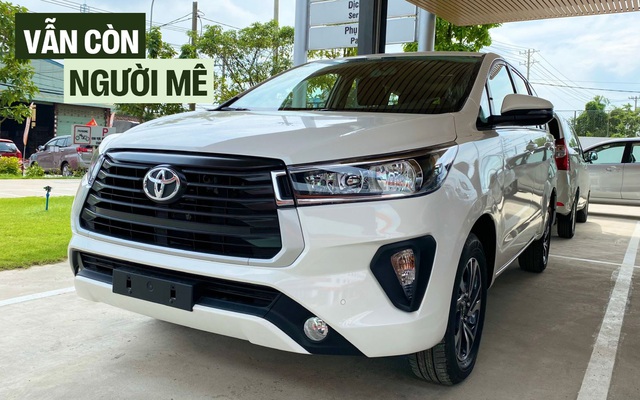 Nghịch lý nhóm xe bán ít nhất Việt Nam tháng 9: Mẫu ‘khai tử’ vẫn có giao dịch, mẫu còn niêm yết không chốt được đơn nào