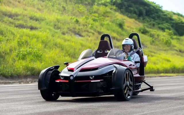 Yamaha hé lộ mẫu mô tô điện 3 bánh độc đáo