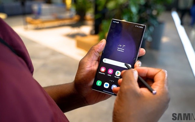 Cây bút công nghệ: "Từ chối mua S25 Ultra, tôi dùng mẫu máy đời cũ này của Samsung 3 năm chưa chán"