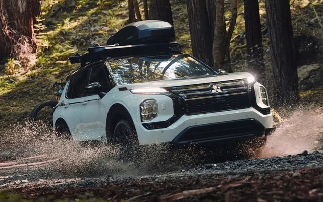 Mitsubishi Outlander này mà về Việt Nam dễ lại hot: AWD được tinh chỉnh, hứa hẹn khả năng offroad như Pajero Sport, ra mắt ngay 2026