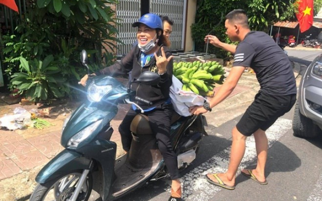 Cuộc sống hiện tại của nữ ca sĩ Việt đình đám nợ 40 tỷ, 12 năm vẫn chưa trả hết, phải về rừng núi ở